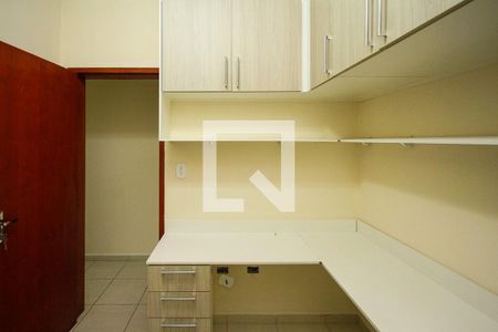 Casa para alugar com 106m², 3 quartos e 2 vagasSuite 02