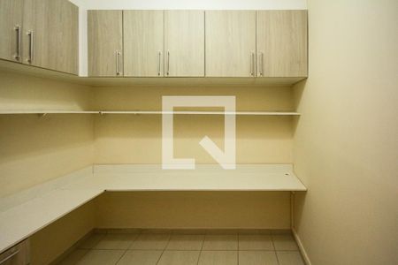 Casa para alugar com 106m², 3 quartos e 2 vagasSuite 02