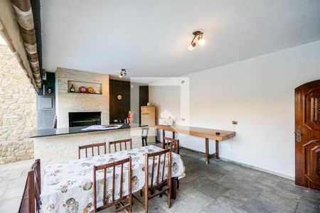 Casa à venda com 370m², 3 quartos e 4 vagasÁrea gourmet