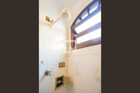 Casa à venda com 370m², 3 quartos e 4 vagasChuveiro