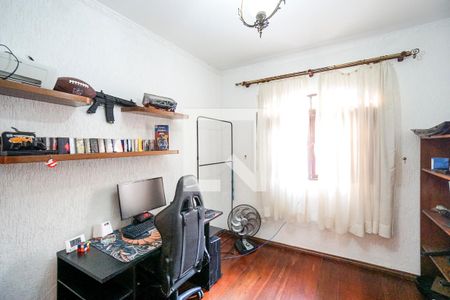 Casa à venda com 370m², 3 quartos e 4 vagasQuarto 02