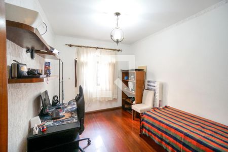 Casa à venda com 370m², 3 quartos e 4 vagasQuarto 02