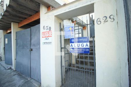 Casa para alugar com 40m², 1 quarto e sem vaga Casa para alugar com 40m², 1 quarto e sem vagaFachada