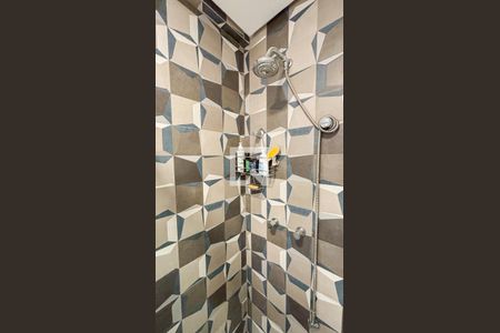 Apartamento à venda com 90m², 1 quarto e 2 vagasBanheiro da Suíte