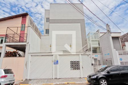 Apartamento para alugar com 50m², 2 quartos e 1 vaga Apartamento para alugar com 50m², 2 quartos e 1 vagaFachada
