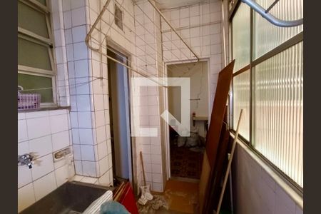 Apartamento à venda com 90m², 3 quartos e sem vaga Apartamento à venda com 90m², 3 quartos e sem vagaÁrea serviço