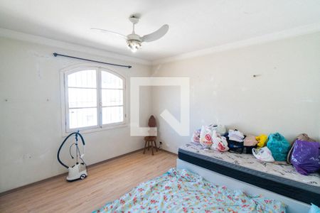 Casa à venda com 288m², 4 quartos e 2 vagasQuarto 2