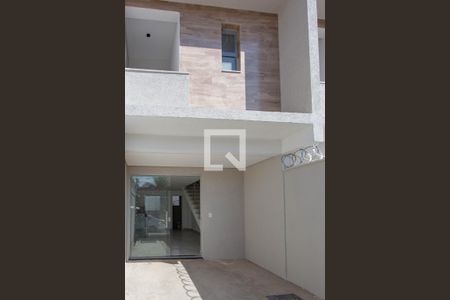 Casa à venda com 112m², 2 quartos e 1 vagaGaragem