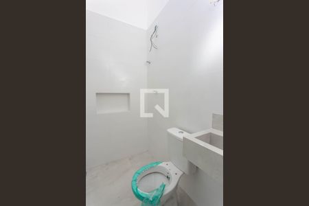 Casa à venda com 112m², 2 quartos e 1 vagaBanheiro