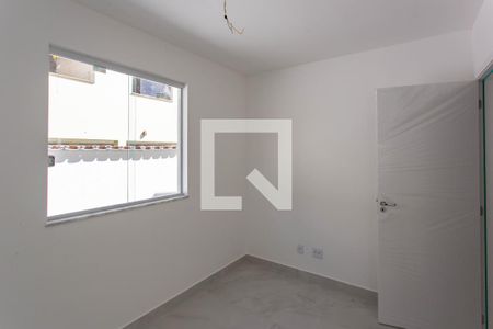 Casa à venda com 112m², 2 quartos e 1 vagaQuarto suite 1