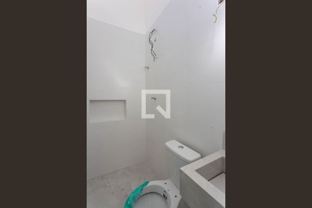 Casa à venda com 112m², 2 quartos e 1 vagaBanheiro da Suíte 1