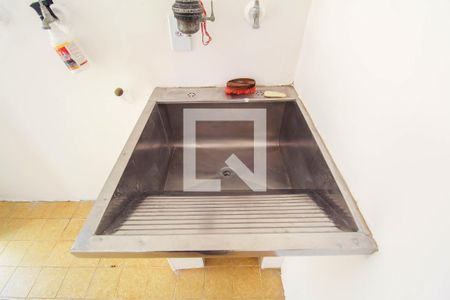 Casa à venda com 196m², 4 quartos e 2 vagas Casa à venda com 196m², 4 quartos e 2 vagasÁrea de Serviço