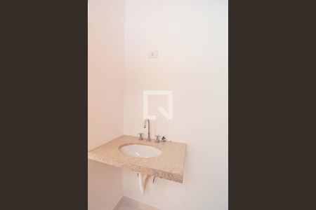 Casa à venda com 196m², 4 quartos e 2 vagas Casa à venda com 196m², 4 quartos e 2 vagasLavabo