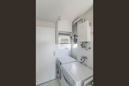 Área de Serviço de apartamento para alugar com 3 quartos, 59m² em Vila Eldízia, Santo André