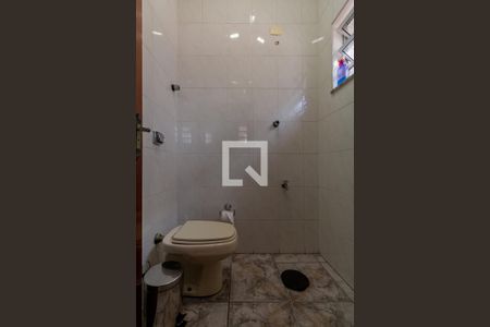 Casa à venda com 287m², 6 quartos e 6 vagas Casa à venda com 287m², 6 quartos e 6 vagasLavabo