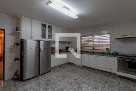 Casa à venda com 287m², 6 quartos e 6 vagas Casa à venda com 287m², 6 quartos e 6 vagasCozinha