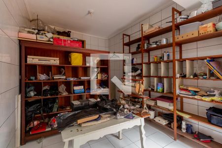 Casa à venda com 287m², 6 quartos e 6 vagas Casa à venda com 287m², 6 quartos e 6 vagasQuarto de Serviço