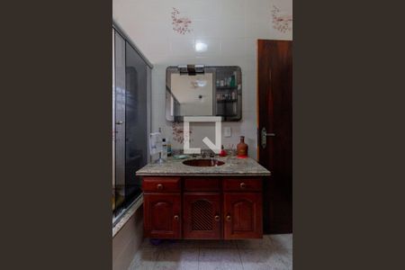 Casa à venda com 287m², 6 quartos e 6 vagas Casa à venda com 287m², 6 quartos e 6 vagasBanheiro