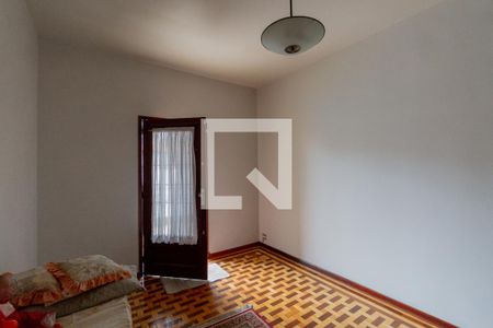 Casa à venda com 287m², 6 quartos e 6 vagas Casa à venda com 287m², 6 quartos e 6 vagasQuarto 3