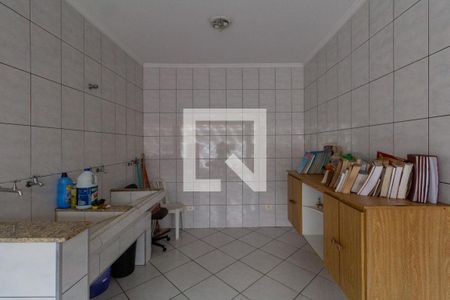 Casa à venda com 287m², 6 quartos e 6 vagas Casa à venda com 287m², 6 quartos e 6 vagasÁrea de Serviço