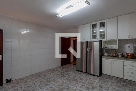 Casa à venda com 287m², 6 quartos e 6 vagas Casa à venda com 287m², 6 quartos e 6 vagasCozinha