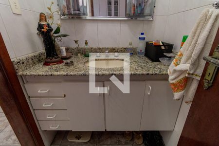 Casa à venda com 287m², 6 quartos e 6 vagas Casa à venda com 287m², 6 quartos e 6 vagasLavabo