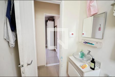 Apartamento à venda com 57m², 2 quartos e 1 vagaBanheiro