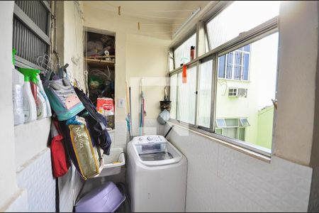 Apartamento à venda com 57m², 2 quartos e 1 vagaCozinha e Área de Serviço