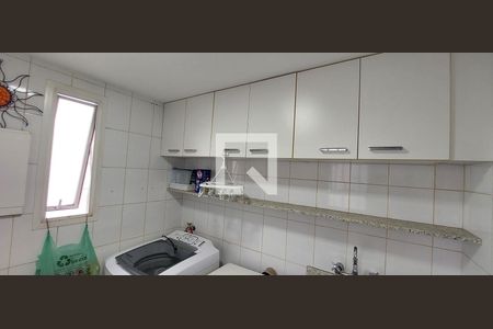 Apartamento à venda com 68m², 2 quartos e 1 vagaÁrea de Serviço