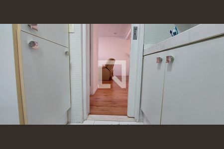 Apartamento à venda com 68m², 2 quartos e 1 vagaBanheiro 