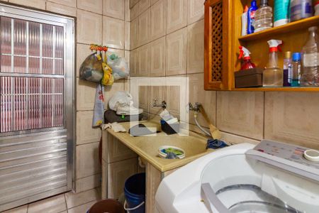 Casa à venda com 172m², 2 quartos e 2 vagas Casa à venda com 172m², 2 quartos e 2 vagasÁrea de Serviço