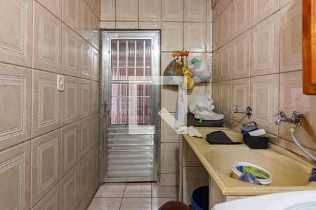 Casa à venda com 172m², 2 quartos e 2 vagas Casa à venda com 172m², 2 quartos e 2 vagasÁrea de Serviço