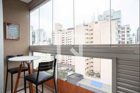 Varanda da Sala/Quarto de kitnet/studio para alugar com 1 quarto, 23m² em Consolação, São Paulo