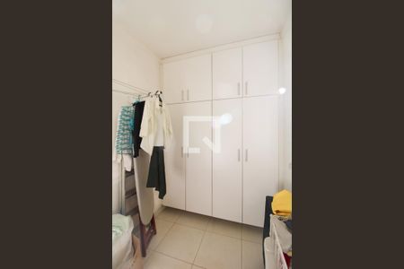 Casa à venda com 398m², 3 quartos e 8 vagas Casa à venda com 398m², 3 quartos e 8 vagasÁrea de serviço