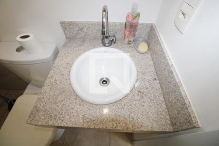 Casa à venda com 398m², 3 quartos e 8 vagas Casa à venda com 398m², 3 quartos e 8 vagasBanheiro