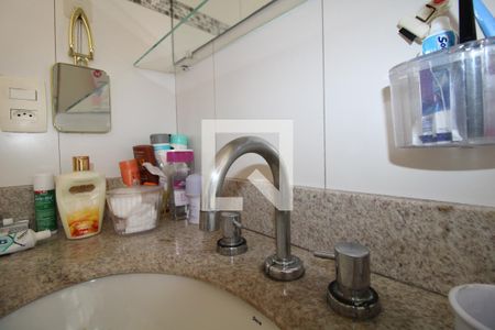 Casa à venda com 398m², 3 quartos e 8 vagas Casa à venda com 398m², 3 quartos e 8 vagasBanheiro