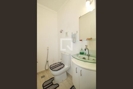 Casa à venda com 398m², 3 quartos e 8 vagas Casa à venda com 398m², 3 quartos e 8 vagasBanheiro