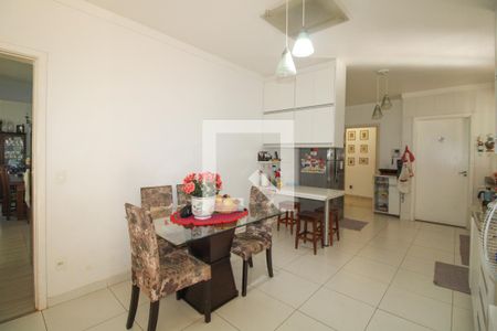 Casa à venda com 398m², 3 quartos e 8 vagas Casa à venda com 398m², 3 quartos e 8 vagasCozinha