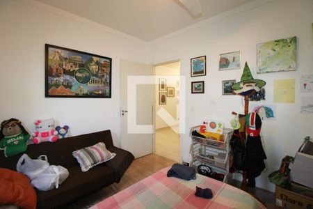 Casa à venda com 398m², 3 quartos e 8 vagas Casa à venda com 398m², 3 quartos e 8 vagasQuarto