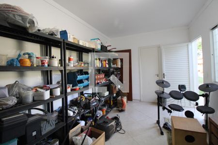Casa à venda com 398m², 3 quartos e 8 vagas Casa à venda com 398m², 3 quartos e 8 vagasDespensa