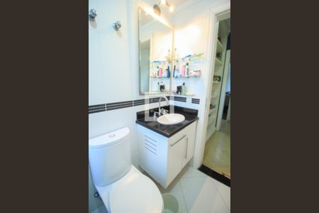 Apartamento à venda com 134m², 3 quartos e 2 vagasBanheiro 3