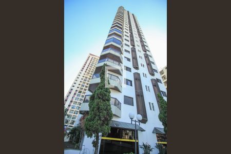 Apartamento à venda com 134m², 3 quartos e 2 vagasFachada