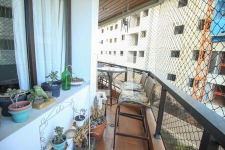 Varanda de apartamento à venda com 3 quartos, 134m² em Vila Regente Feijó, São Paulo