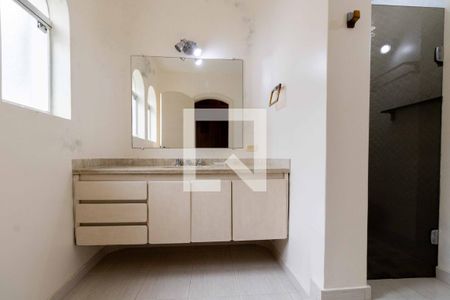 Casa para alugar com 700m², 5 quartos e 6 vagasBanheiro da Suíte 3