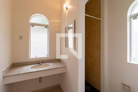 Casa para alugar com 700m², 5 quartos e 6 vagasBanheiro da Suíte 3