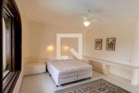 Casa para alugar com 700m², 5 quartos e 6 vagasQuarto 1 - Suíte