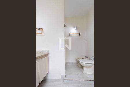 Casa para alugar com 700m², 5 quartos e 6 vagasBanheiro da Suíte 3