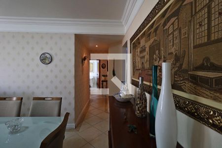 Sala de apartamento à venda com 3 quartos, 107m² em Vila Bastos, Santo André