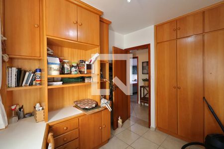 Apartamento à venda com 107m², 3 quartos e 2 vagasQuarto 1