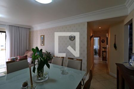 Sala de apartamento à venda com 3 quartos, 107m² em Vila Bastos, Santo André